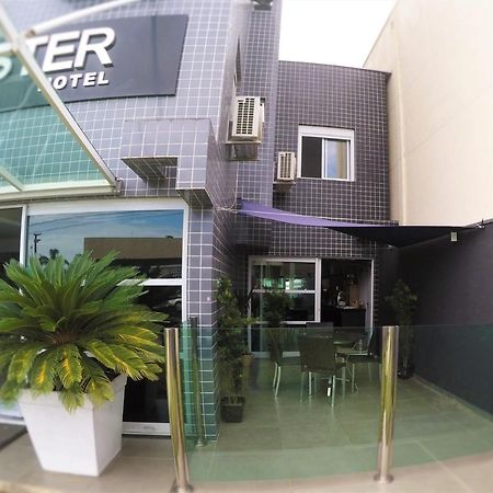 Hollyster Hotel Pinhais Екстер'єр фото