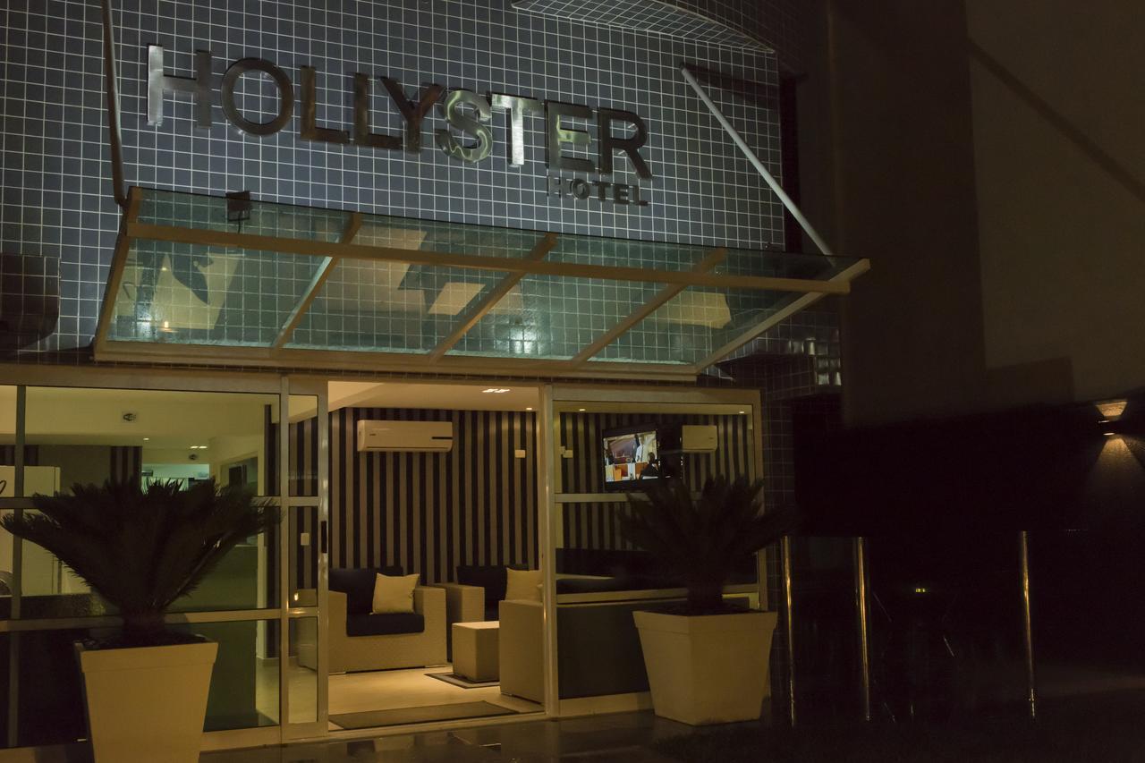 Hollyster Hotel Pinhais Екстер'єр фото