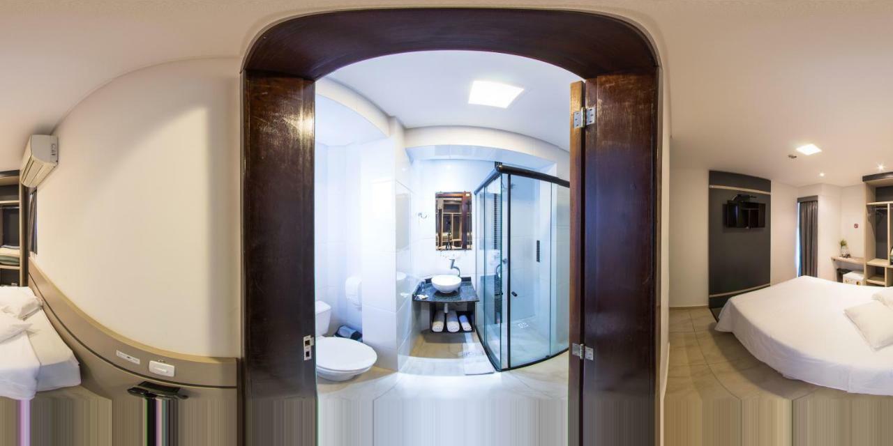 Hollyster Hotel Pinhais Екстер'єр фото
