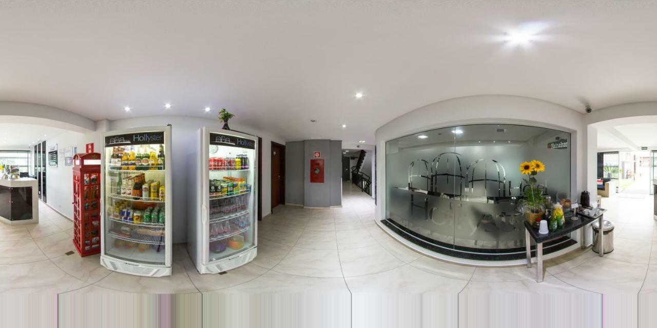 Hollyster Hotel Pinhais Екстер'єр фото