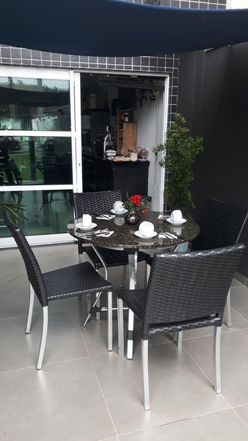 Hollyster Hotel Pinhais Екстер'єр фото